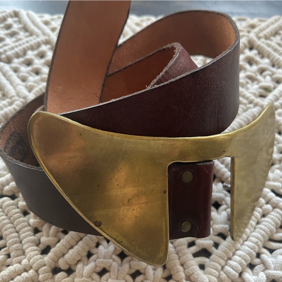 Women’s Vintage HABILE Fait Main Leather Belt from Holt Renfrew - Picture 3 of 6